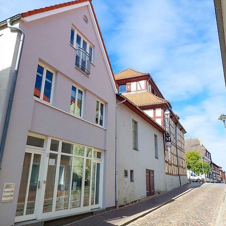 Business-Apartments Im Schuster-Acht 볼가스트 외부 사진