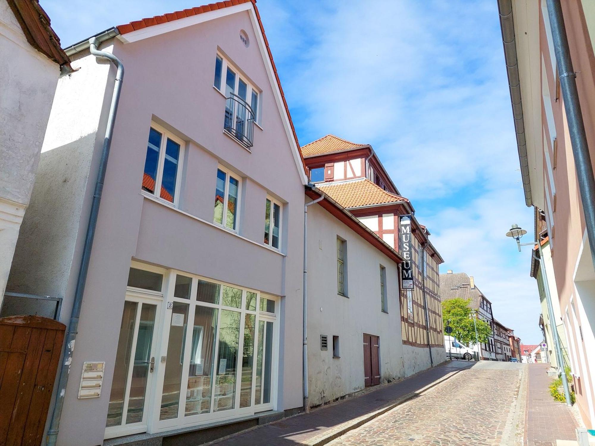 Business-Apartments Im Schuster-Acht 볼가스트 외부 사진